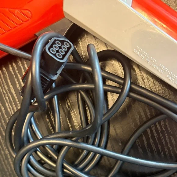 1985 Nintendo Zapper - Picture 4 of 4
